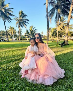 Smriti Khanna Instagram - Celebrating Love ♥️ #AbDonoBhagnani