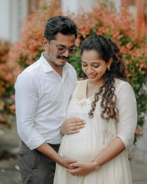 Sneha Babu Instagram - Our world is about to get a whole lot cuter.🧿🥰 @akhil_xavier__ 

Pc:- @signaturebysiva