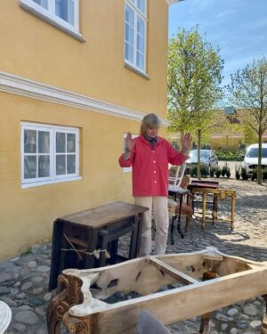Sofie Linde Instagram - I dag er der nyt fra os og Langeren’ ❣️😘 Det er på TV2 klokken 20.00 og på Play 🫶🏼
•Reklame // Eget program