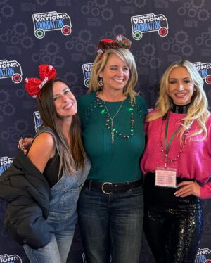 Soleil Moon Frye Instagram - It was such a beautiful and moving experience to celebrate this holiday season with 400 incredible children, foster youth, and their families in Virginia City. The community came together in such an awe inspiring way. The incredible kids faces lit up in joy, the stunning snow creating such warmth in our hearts, Santa, the fire dept, volunteers, Sheriffs dept, Business owners, amazing donors, everyone that came out to support thank you for the laughter and humanity in abundance. It was a true Winter Wonderland.
To this family, extended family @officialrennervationfoundation @kymrenner @jeremyrenner @shanarogers @nicky_bonilla @kaylarenner @xanderfrie @officialrorymillikin @officialkatiecazorla & the whole @officialrennervationfoundation team that are making such a difference in these kids lives, I love you. Thank you for the treasure of being part of what the true spirit of the holidays are all about. ♥️🙏♥️.