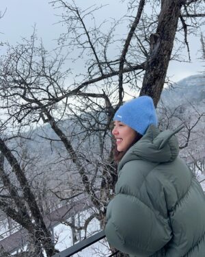 Son Dam-bi Instagram - 모든 일에 감사를 느끼는 하루🙏❤️
눈길 조심🥹