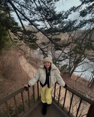 Son Dam-bi Instagram - 지금처럼만 행복하자☺️👶🏻♥️🫶