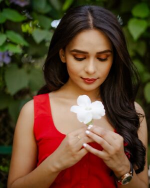 Sonal Vengurlekar Instagram - ♥️