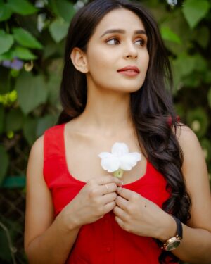 Sonal Vengurlekar Instagram - ♥️