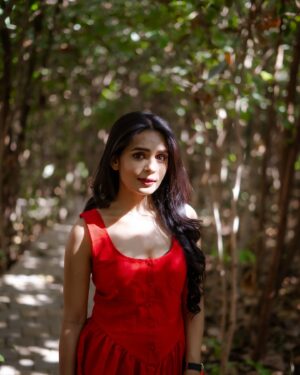Sonal Vengurlekar Instagram - 