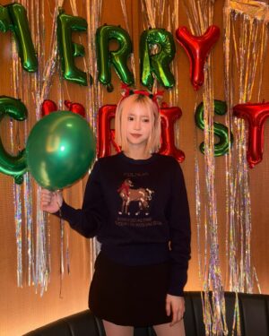 Song Ha-young Instagram - Merry Christmas ❄️🦌🎅🏻
