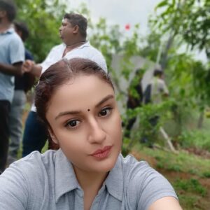 Sonia Agarwal Instagram - #soniaagarwal #workmode #sa ❤️