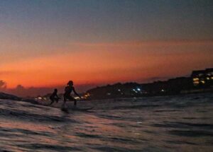 Sonya Pandarmawan Instagram - Till the sun goes down🧡

#bali #island #surf