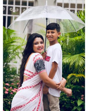 Soumi Ghosh Instagram - শোন পুচু দিদিভাই loves you ♥️
