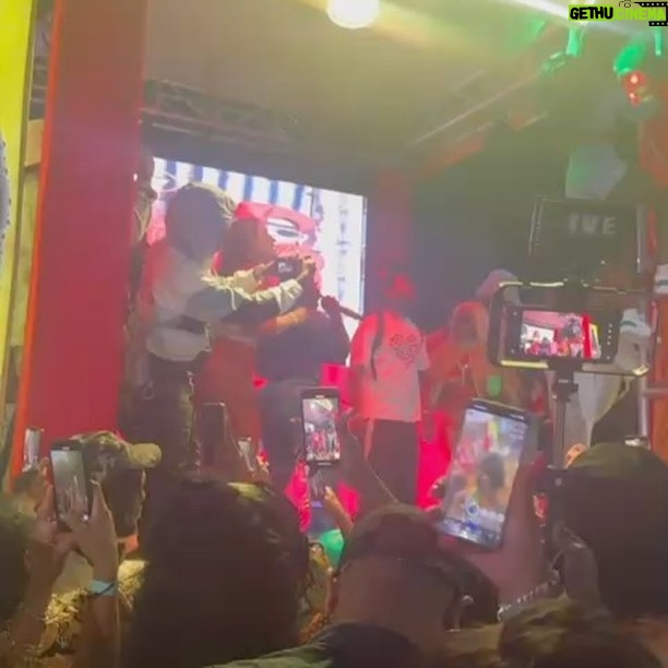 Spice - 41.1K Likes - I Gave away a quick Quarter Million on this Dance competition , for my new song #Chair 🪑 and #Goat 🐐 at Boom Boom Birthday Party this morning 💙💙💙 SLIDE TO SEE THE DANCEHALL MADNESS. @billboardselector @harryhypemusic Had to stop by and show the Cheerleaders dem some love for the new year. #SupportWhoSupportYou @dhq_chicken @dhq_chips @dhqneaty @official_dollybody_