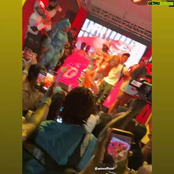 Spice - 41.1K Likes - I Gave away a quick Quarter Million on this Dance competition , for my new song #Chair 🪑 and #Goat 🐐 at Boom Boom Birthday Party this morning 💙💙💙 SLIDE TO SEE THE DANCEHALL MADNESS. @billboardselector @harryhypemusic Had to stop by and show the Cheerleaders dem some love for the new year. #SupportWhoSupportYou @dhq_chicken @dhq_chips @dhqneaty @official_dollybody_