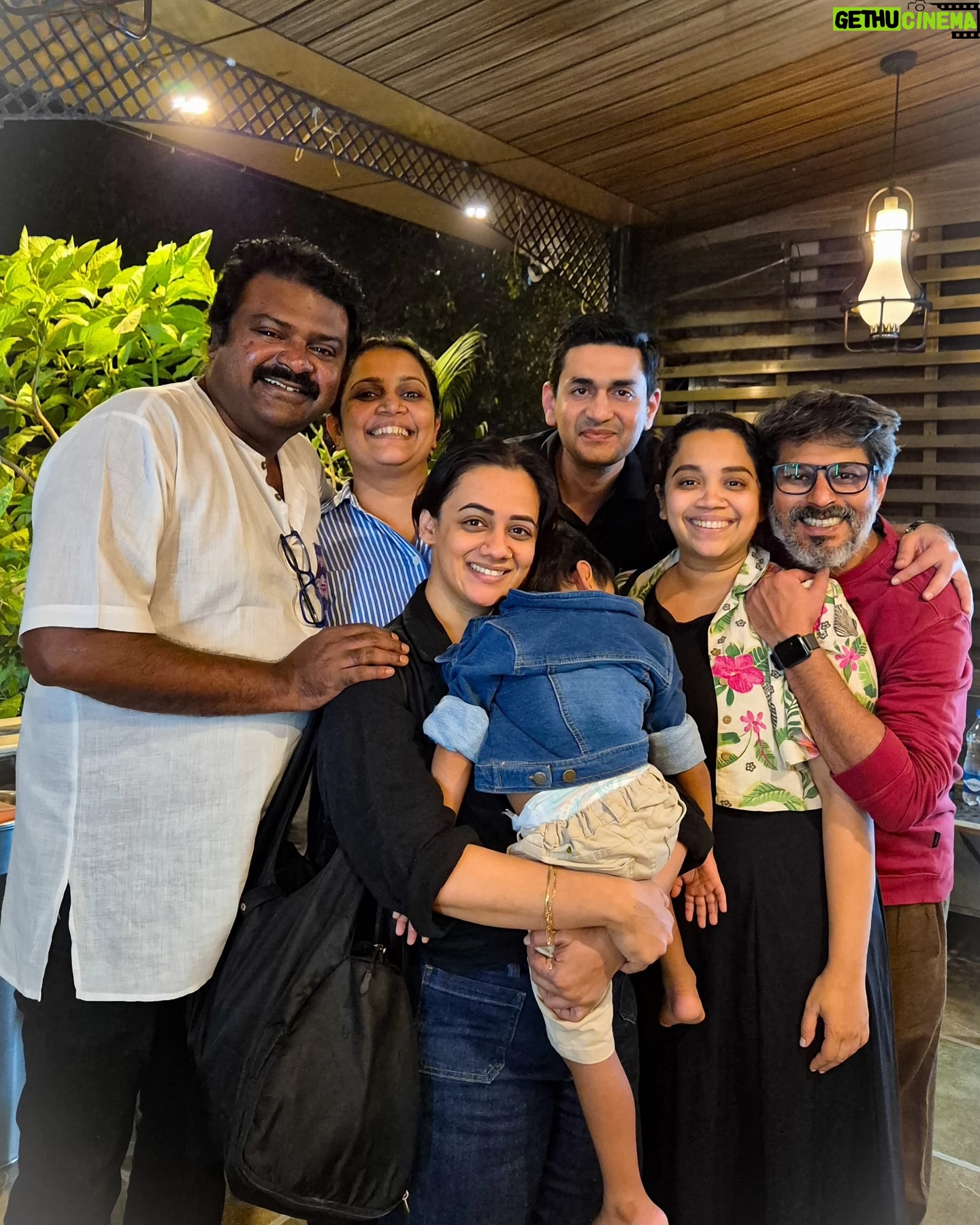 Spruha Joshi - 21.5K Likes - Happy happy birthday Dadad! ❤️ You are absolutely welcome for the amazing homemade chocolate brownie by the way!! 🤩🥰