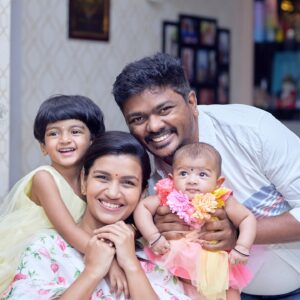 Sridevi Ashok Instagram - 100 days of giggles, naps, and endless love 🥰🫶🧿
@ashok_chintala @sitara_chintala 

Photography: @rootzstudios