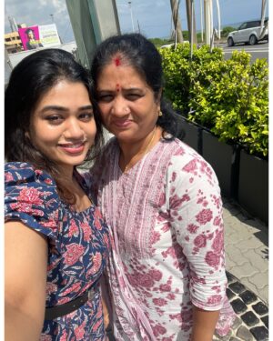 Srinisha Jayaseelan Instagram - Happy Birthday Mummy❤️💜🧿
I couldn't imagine my life without you, Mummy. Your love and support have made every moment so beautiful and meaningful. Thank you for all the sacrifices you've made and for always being there to lift me up. I love you so very much😍💜❤️🧿