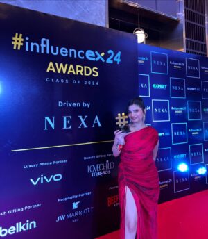Srishti Garg Instagram - i won my first award yesterday!!! my heart is so full of love for u guys thankuu this is all because of you, so so grateful 💗 virtual puchii

at @exhibitmagazine awards

Outfit: @arokaofficial
Earrings & Rings: @justlilbling 
Styled by: @veebhu_tea
Asst: @aryajaiswal190
clicked by the gorgeous @muskanrawat