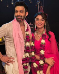 Actress Sriti Jha HD Photos and Wallpapers January 2025