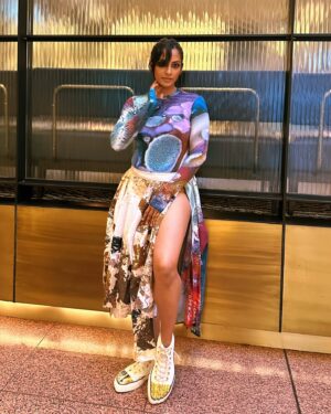 Sriya Reddy Instagram - #2025 @_huemn @schiaparelli