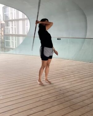 Sriya Reddy Instagram - Just like a #hungrycheetah ! #kalaripayattu #onedayatatime !