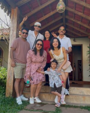 Subha Rajput Instagram - Fam♥️
.
.
.
.
.
.
#GoaDump #goadiaries #vacationdiaries #newyear #photodump #goa #vacation #familytime #subharajput #blessed #gratitude #love