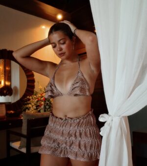 Sue Ramirez Instagram - Paradise found at @islacabanaresort 🏝️✨

👙 @eighthmermaid