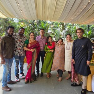 Suja Varunee Instagram - 😍Enga veetu challems 🧿 @indraja_sankar17 @dr.thodarvom_karthick Many congrats to the new parents-to-be🌟Wishing you a lifetime of happiness with your new baby👼🏻Your baby will be so loved and cherished! Can’t wait to meet the little one🙏 God bless you thangams ✨

Blouse from my most favourite place- @ishithaa_design_house 
Makeover- @dollupmakeover_artistry 
Saree- @houseofayati 
Jewel- @vummidibangaru 

#seemandham #babyshower #favourite #tradition #colourful #function #divine #loveislove #family