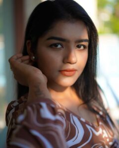 Actress Suveta Shrimpton HD Photos and Wallpapers November 2024