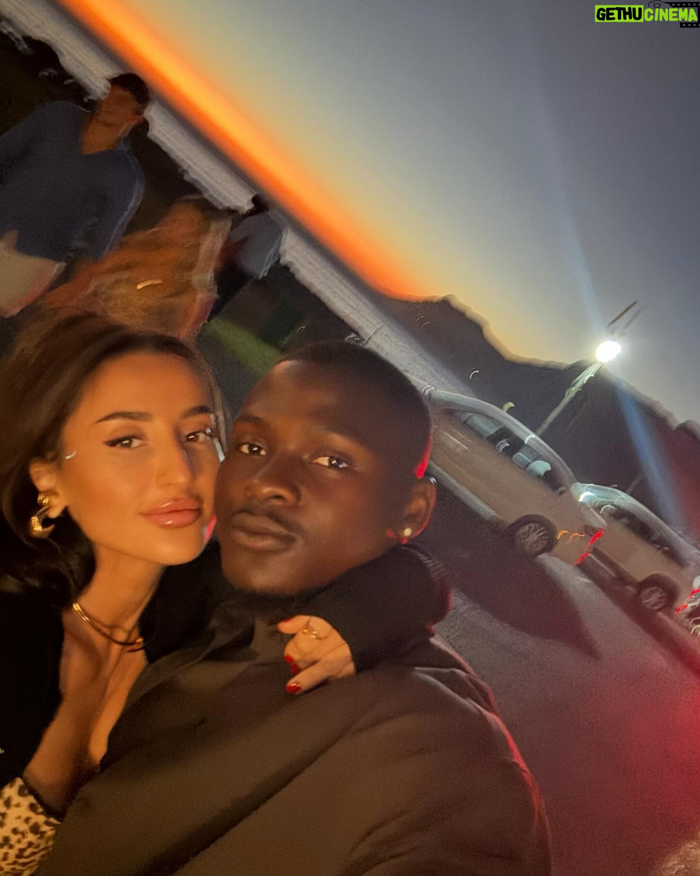 Tamara Turava - 41.6K Likes - Miracle 🤎🏔️🌴 🌅