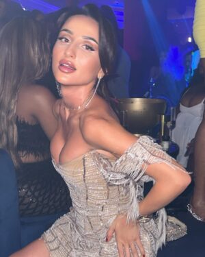 Tamara Turava Instagram - ✨more shine 🥰

@_nonnacollection_