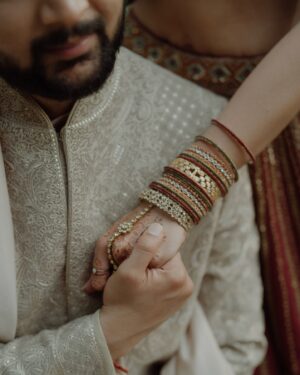 Tanvi Malhara Instagram - Let’s Life Together Mr. Mehta✨♥️

#TanviandPratham

 📷 @whitesage.weddings 
💄@iaayushiisharma