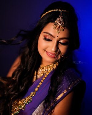 Tanvi Rao Instagram - She wears the crown of kindness ✨

Make up and hair : @makeover_by_shalini_ravi 
Photography : @sadu_photography 

#queen #princess #photoshoot #hair #makeup #tanvrao