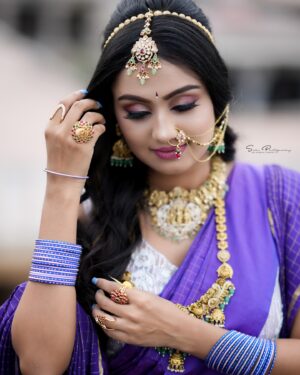 Tanvi Rao Instagram - She wears the crown of kindness ✨

Make up and hair : @makeover_by_shalini_ravi 
Photography : @sadu_photography 

#queen #princess #photoshoot #hair #makeup #tanvrao
