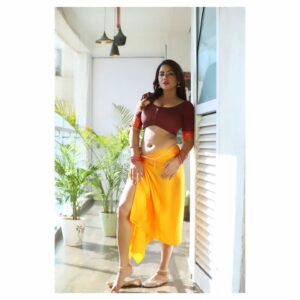 Tanya Desai Instagram - ~
Your मराठी मुलगी serving some looks! 💁🏻‍♀️❤️

📸 @vaibhav_kumawat_photography 
💄 @ankkushbhardwaj51 

#marathimulgi #servinglooks #marathi #love #tanyadesai
