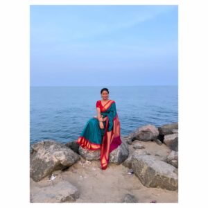 Tanya Desai Instagram - Ending 2024 on a spiritual note! 🕉❤️
Visited Rameswaram Temple, and completed my 11th Joytriling visit this year! The environment of the place, people around and the whole culture and ethnicity of the place has left a core memory in my heart! 🤍
2024 was a year of growth and progress. Career wise and personally as well. Got some new opportunities, travelled my favorite places and spent time with my most favorite people! Thank you so much for showering so much love on me throughout this year! I am really filled with gratitude and immense love! ❤️🧿
May 2025 bring us love, peace, adventures and lots of happiness! 🤗
Har Har Mahadev! 🕉

#rameshwaram #rameshwaramtemple #shivshankar #mahadev #spiritualjourney #2024 #yearend #2025 #grateful #love #tanyadesai