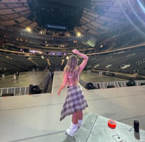 Tate McRae Instagram - Man this year felt like a fever dream😭😭😭