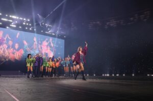 Actress Taylor Swift HD Photos and Wallpapers December 2024