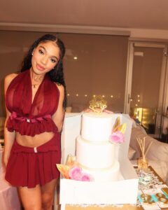 Actress Teala Dunn HD Photos and Wallpapers December 2024