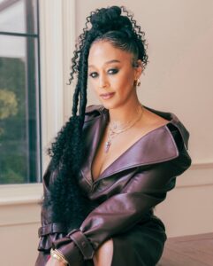 Actress Tia Mowry HD Photos and Wallpapers January 2025