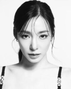 Actress Tiffany Young HD Photos and Wallpapers March 2025