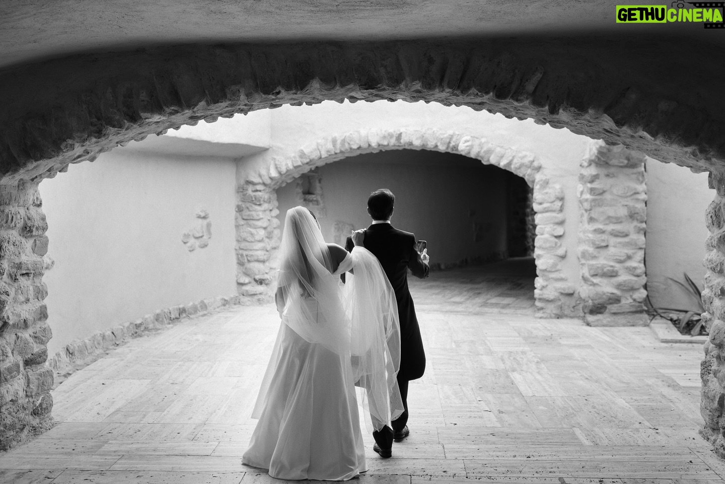 Tima Shomali - 20K Likes - So this happened earlier this year. Grateful 🤍
Photography by @aspire_photo
Wedding planners @ejproductionsjo
Wedding dress @nafsikaskourti
Makeup and hair @lauramadarr
Venue @movenpickdeadsea