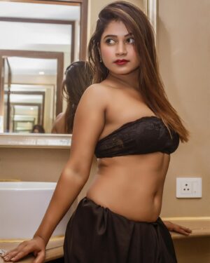 Tithi Ghosh Instagram - @tithi__ghosh__  #moodyports #ig_muse #portraits_today #portraits_vision #rsa_portraits #igpodium_portraits #majestic_people #kdpeoplegallery #aovportraits #makeportrait #top_portraits #portraitstream #pursuitofportaits #moodygrams #agameoftones #portraitgames #portrait_vision #creativeportraits #marvelous_shotz #earth_portraits #endlessfaces #portraitfestival #portraitvision #dslrofficial #mypixeldiary #oph #photographers_of_india #indianphotography #photographylovers💕💕