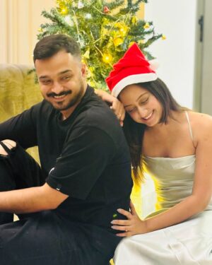 Tonni Laha Roy Instagram - The true spirit of Christmas lies in your heart 🎄🧑‍🎄 ☃️

#merrychristmas #chistmas #love #instagood #fashion #instalike #foryou #fyp #christmastree #chistmasdecor  #beautiful #december #photooftheday #photography #art #picoftheday #xmas #winter #trending #happynewyear #newyear #christmasmood #happy #christmasspirit
