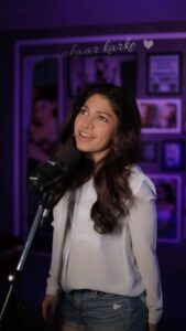 Actress Tulsi Kumar HD Photos and Wallpapers October 2024