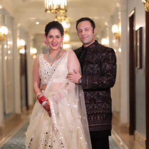 Twinkle R. Vasisht Instagram - You be the prince and i ll be the princess....its a love story.... so glad that i said Yes❤️🥰🥰😍🧿

@harsh_tags