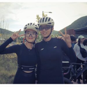 Uie Instagram - .
우리의 마지막 엔딩
오늘저녁 5시 50분💢
tvn 무쇠소녀단
#무쇠소녀단