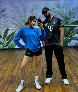 Unnati Malharkar Instagram - Gym Fits🏋🏻‍♀️
1: top: @nike 
2: jacket @adidasoriginals , bottom: @birdeye.india 
3: top: @hm , bottom: @nike 
4: jacket ( v old ) : @forever21 , leggings: @nike 
5: top: @cava_athleisure , bottom: @urbanoutfitters 
6: top: @bershka , bottom: @audeactive 
7: top: @newbalance , bottom: @worldofdive 
8: top: thrifted 
9: top: @hm 
10: top: @hm , bottom: @nike 
11: top: @diesel , bottom: @nike 
12: top: @nike , bottom: @audeactive 
Cap in all: @audeactive 
Headphones: @apple