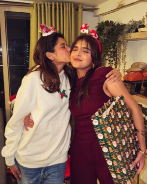 Unnati Malharkar Instagram - It’s the most wonderful time of the year!🥰♥️