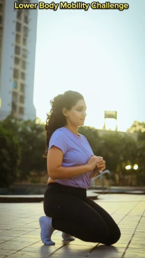 Urmilla Kothare Instagram - Good Morning...Back with #Mondaymotivation #workoutChallenge 

Try this Lower Body Mobility Challenge with me today. 

Edits @saurabh_bhanage_photography_ 

#Mondaygoals #workoutmotivation #fitnesschallenge #mondayvibes #workoutoftheweek