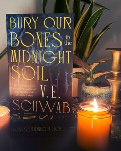 Actress V. E. Schwab HD Photos and Wallpapers March 2025