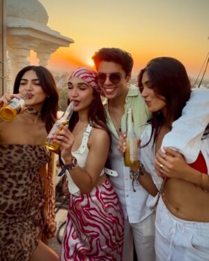 Vaishnavi Andhale Instagram - Magnetic Weekend 🧲 
Another year and again with my most favourite @corona_india at @magneticfieldsfestival 🚀 
Thank you for the surreal experience once again and some unforgettable memories ✨