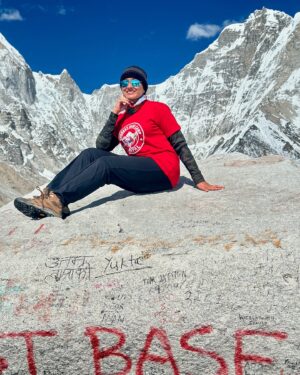 Vandana Lalwani Instagram - Everest Base Camp 8th Oct 2024. 
Bucketlist ✅

Conquered the toughest challenge, both mind and body pushed to the limit, and I’ve never felt more alive. Everest Base Camp: The hardest climb, the greatest achievement 🏔 

#MindOverMatter #BucketListAchieved #EverestBaseCamp #everestbasecamptrek #everestbasecampoct2024 #nepal #trekking #everest #vandanalalwani